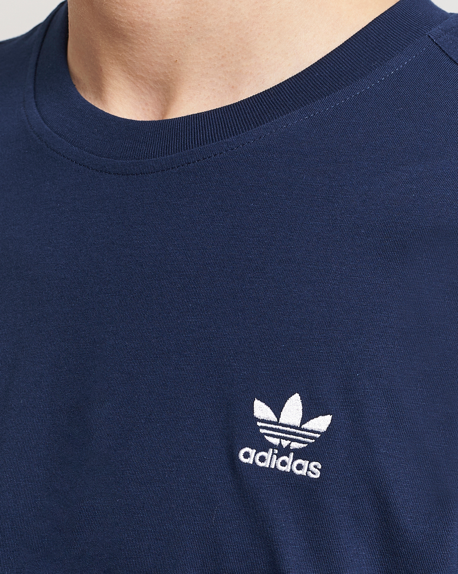 Herre | T-Shirts | adidas Originals | Essential Crew Neck T-Shirt Nindig