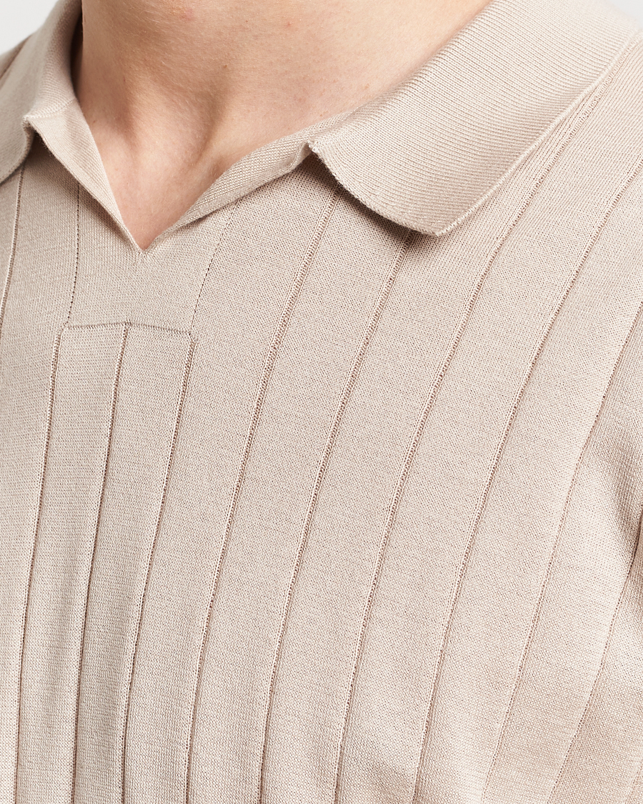 Herre | Pikéer | John Smedley | Roper Open Collar Sea Island Polo Almond