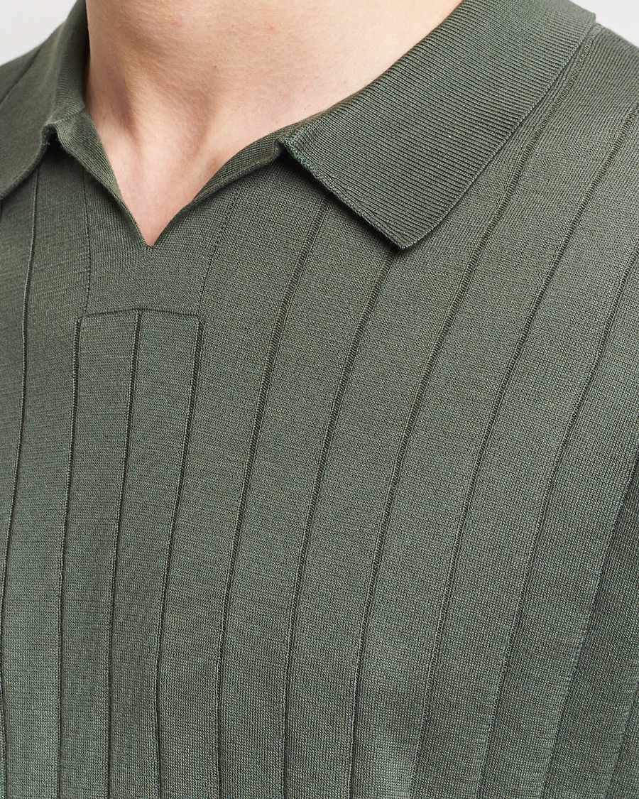 Herre | Pikéer | John Smedley | Roper Open Collar Sea Island Polo Palm Green