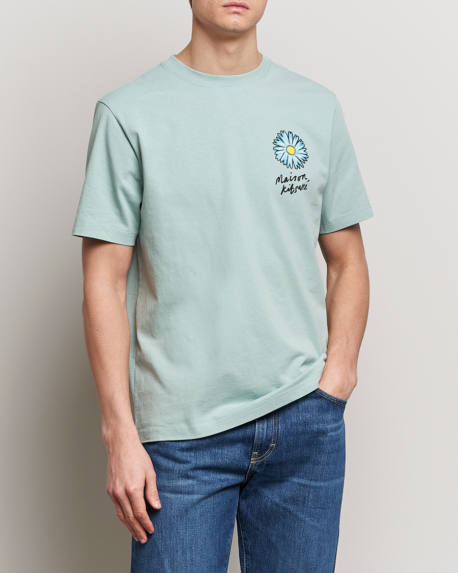 Herre | Kortermede t-shirts | Maison Kitsuné | Floating Flower T-Shirt Seafoam Blue