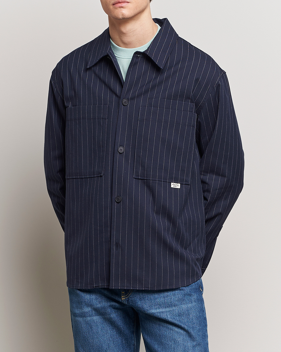 Herre | Nytt i butikken | Maison Kitsuné | Pinstriped Overshirt Navy