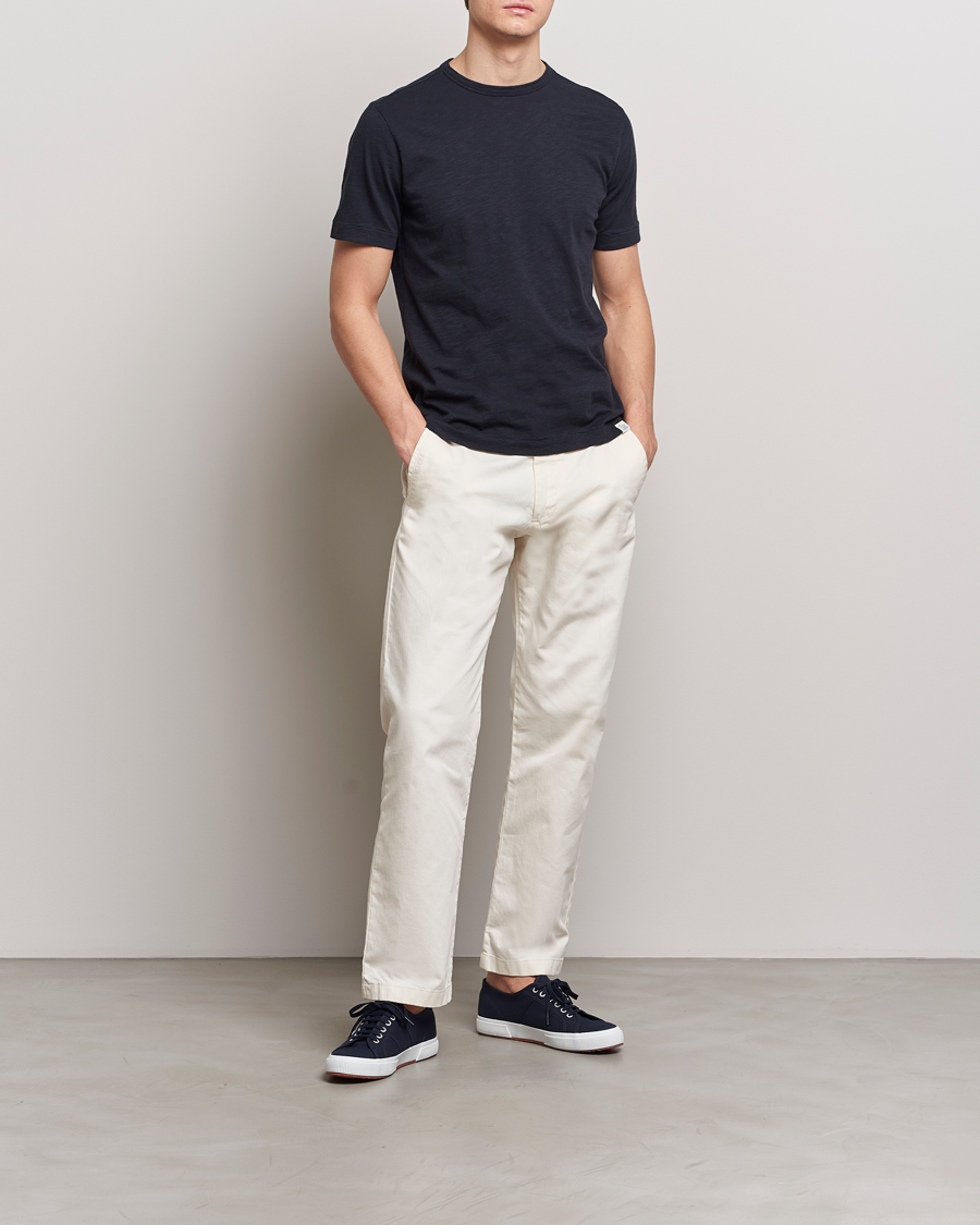 Herre | T-Shirts | Merz b. Schwanen | Organic Pima Cotton Slub Crew Neck T-Shirt Dark Navy