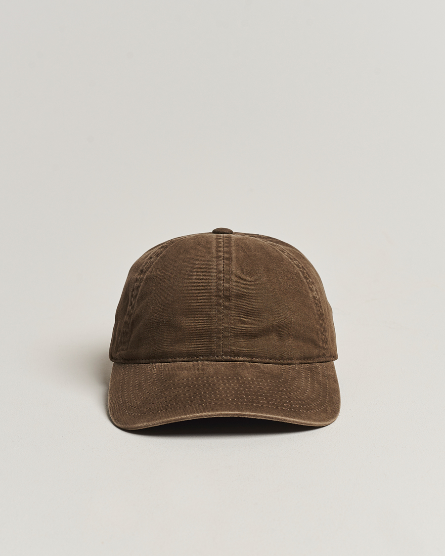 Herre | Varsity Headwear Washed Cotton Baseball Cap Dark Beige | Varsity Headwear | Washed Cotton Baseball Cap Dark Beige