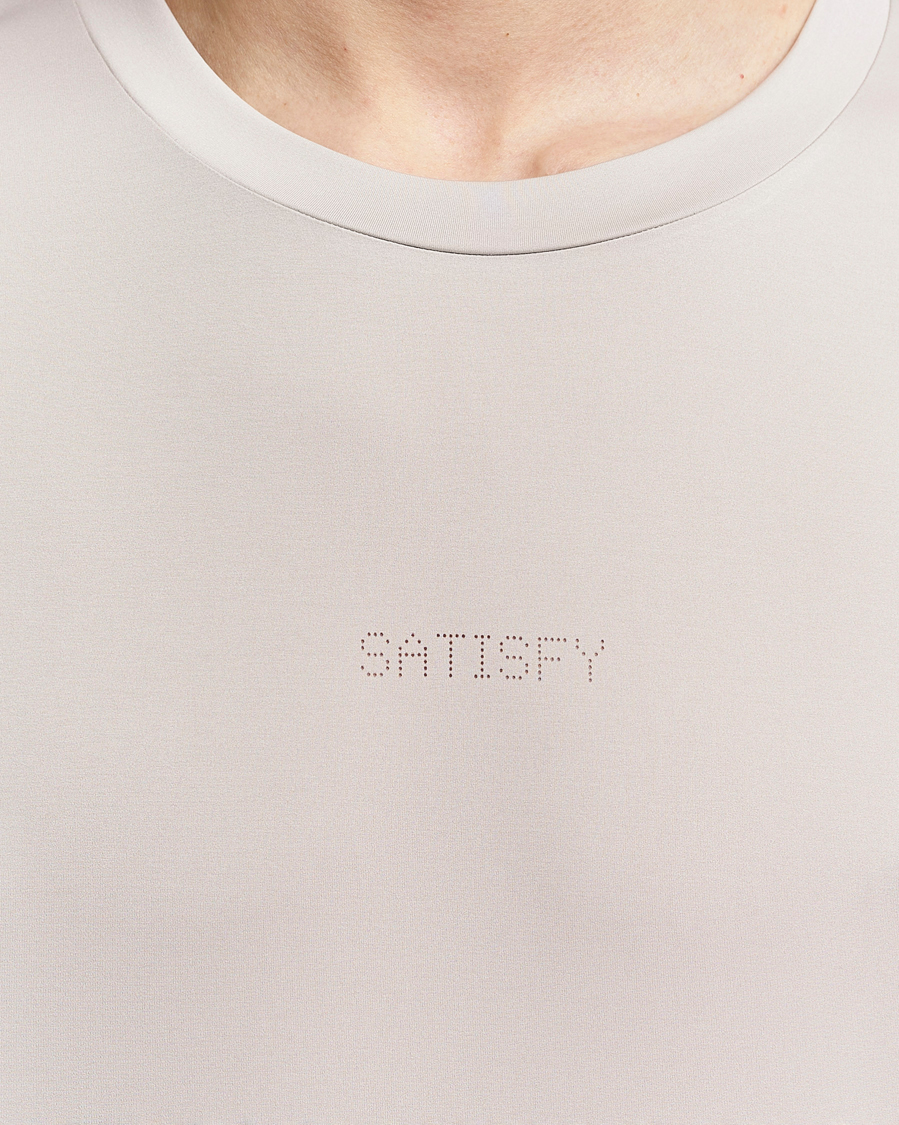 Herre | T-Shirts | Satisfy | AuraLite Air T-Shirt Mineral Dolomite