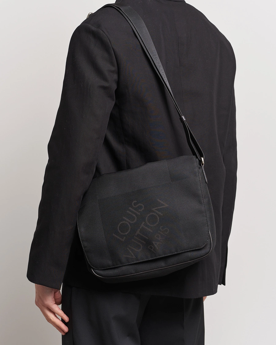 Herre | Louis Vuitton Pre-Owned | Louis Vuitton Pre-Owned | Canvas Messenger Bag Damier Geant