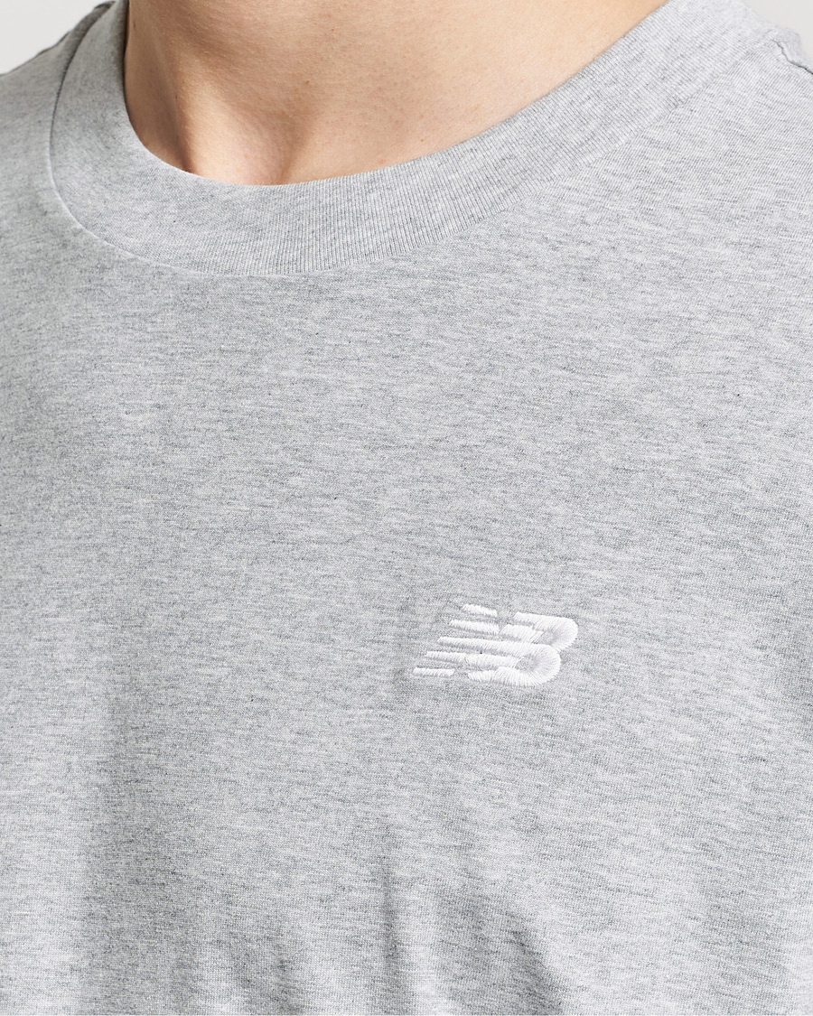 Herre | T-Shirts | New Balance | Essentials T-Shirt Athletic Grey