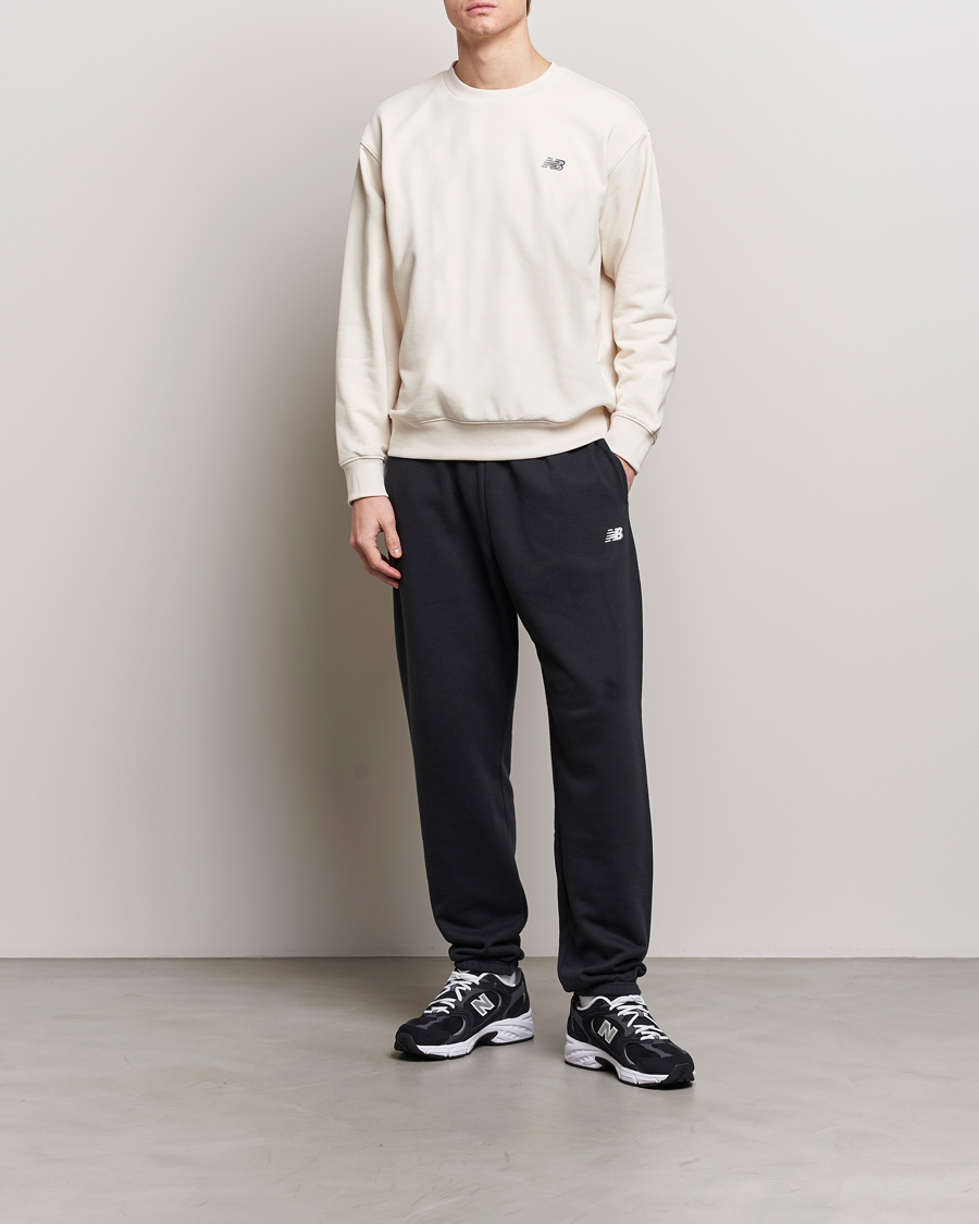 Herre | Gensere | New Balance | Essentials French Terry Sweatshirt Linen