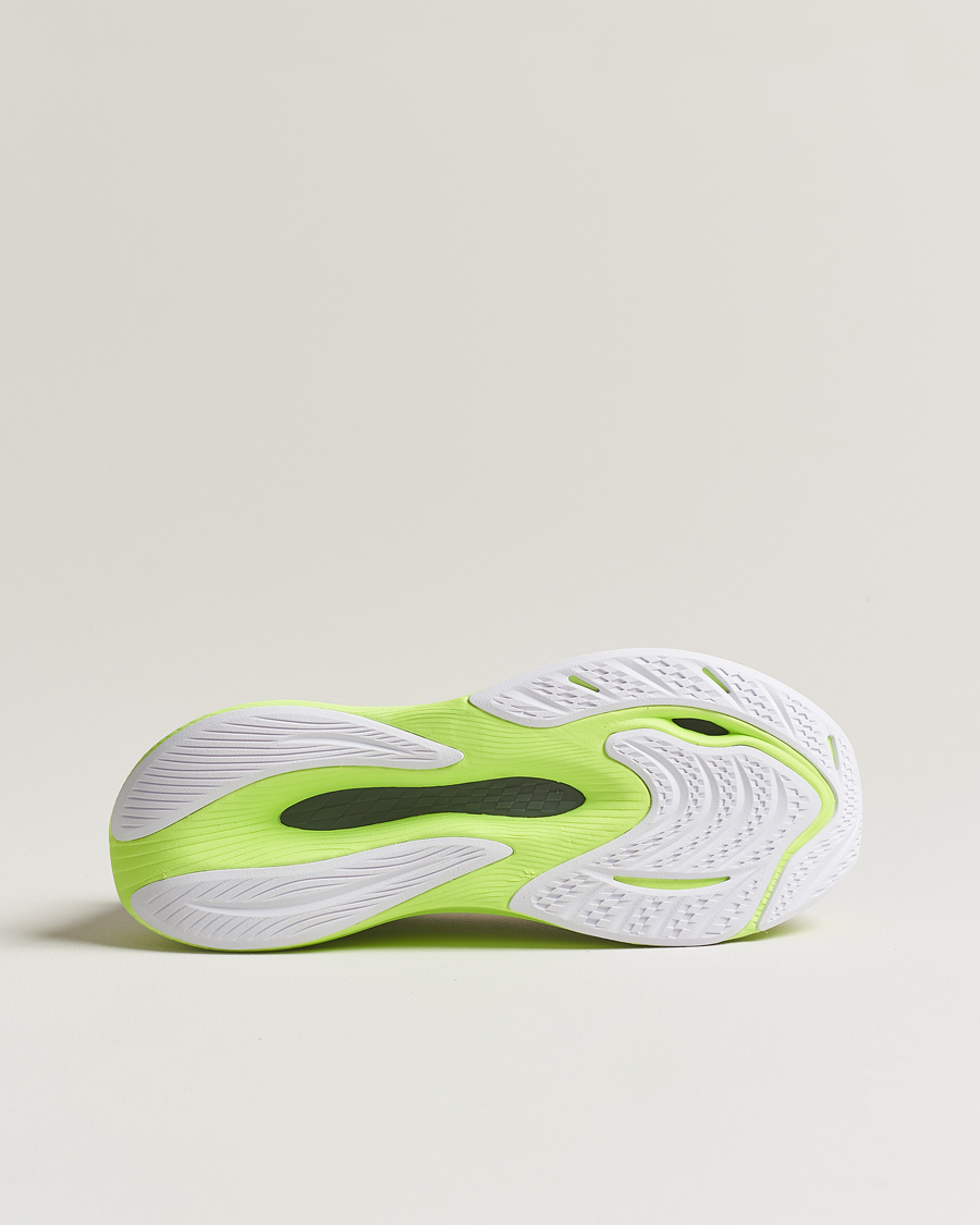 Herre | New Balance Running FuelCell Propel v4 White | New Balance Running | FuelCell Propel v4 White