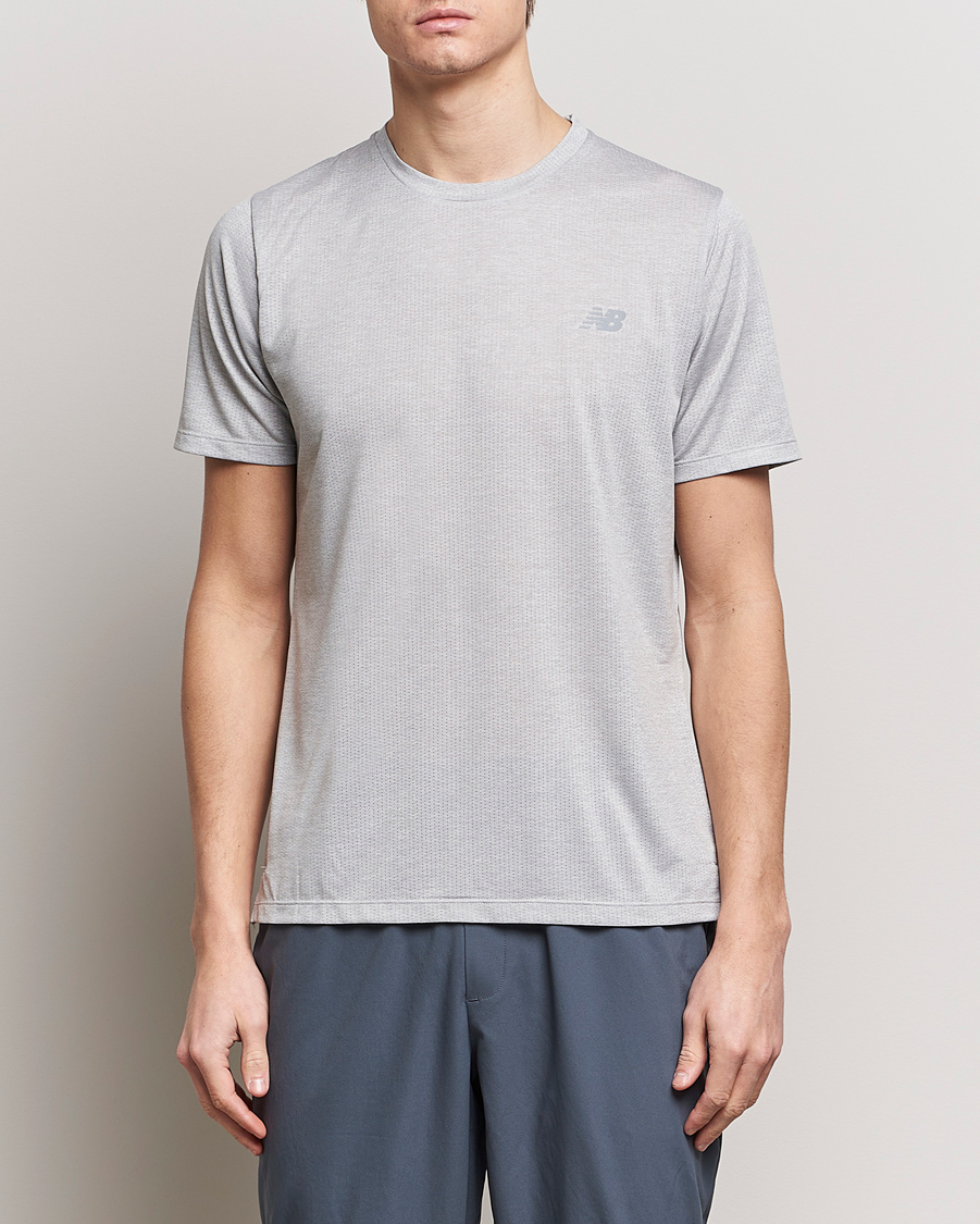 Herre | Kortermede t-shirts | New Balance Running | Athletics Run T-Shirt Athletic Grey