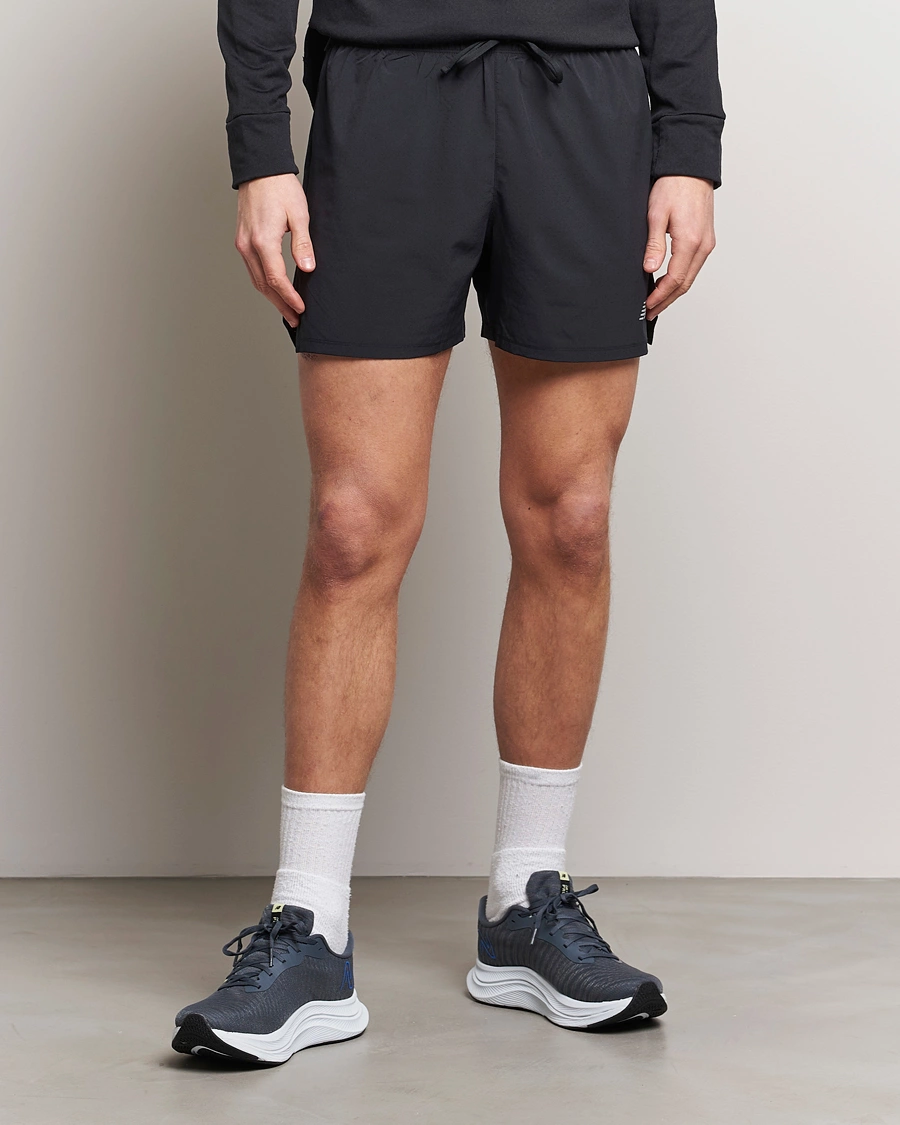 Herre | Shorts | New Balance Running | 5 Inch Run shorts Black