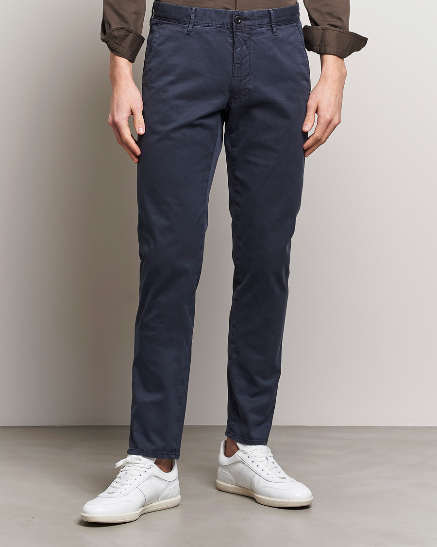 Herre | Italian Department | Incotex | Slim Fit Garment Dyed Slacks Navy