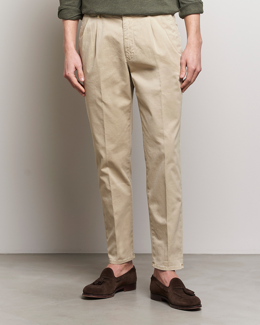 Herre | Bukser | Incotex | Tapered Fit Pleated Slacks Light Beige