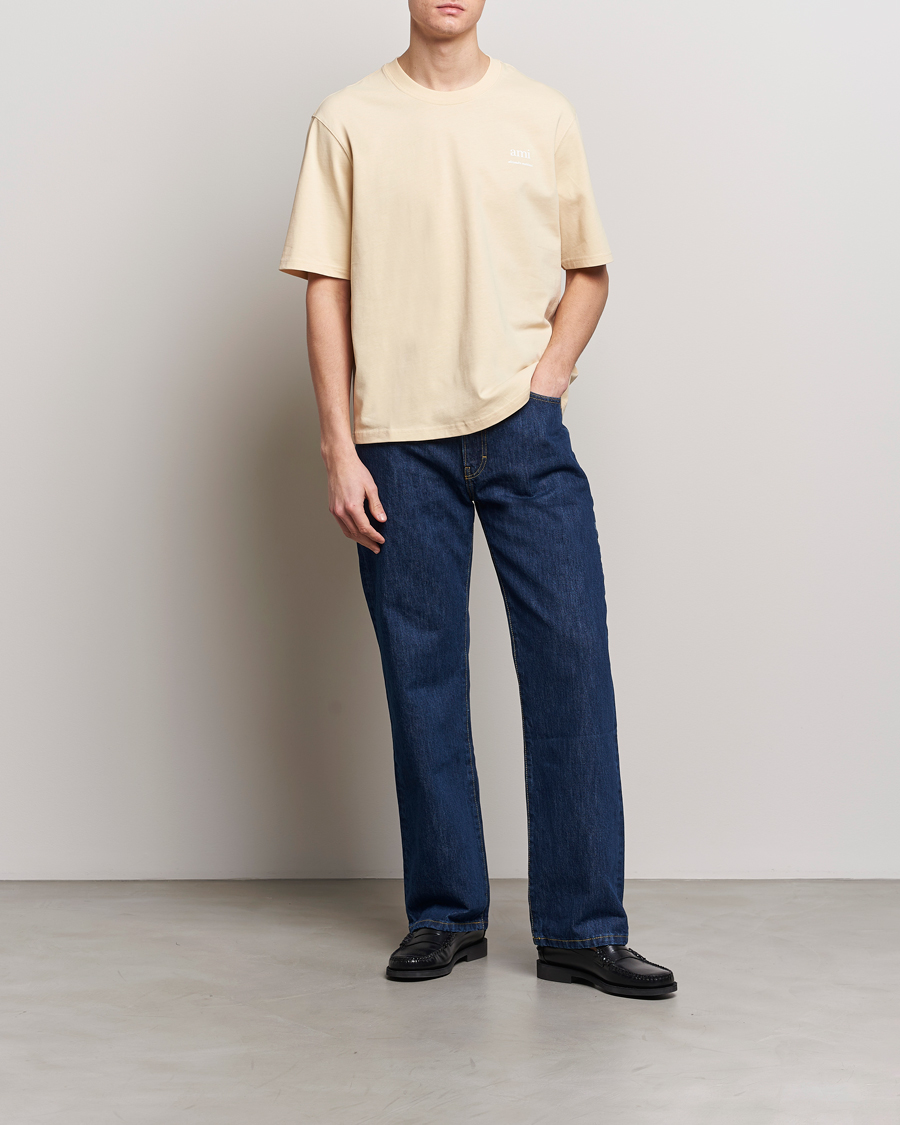 Herre | T-Shirts | AMI | Logo T-Shirt Dusty Yellow