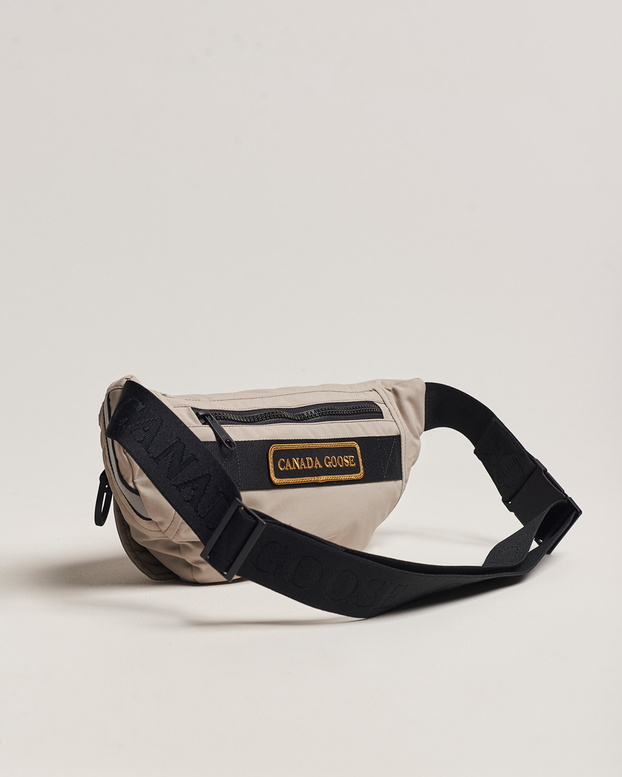 Herre | Nytt i butikken | Canada Goose | Waist Pack Limestone