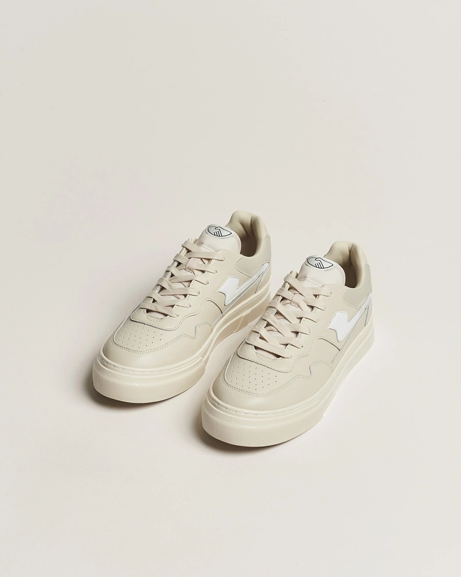 Herre | Sneakers | Stepney Workers Club | Pearl S-Strike Leather Sneaker Ecru/White