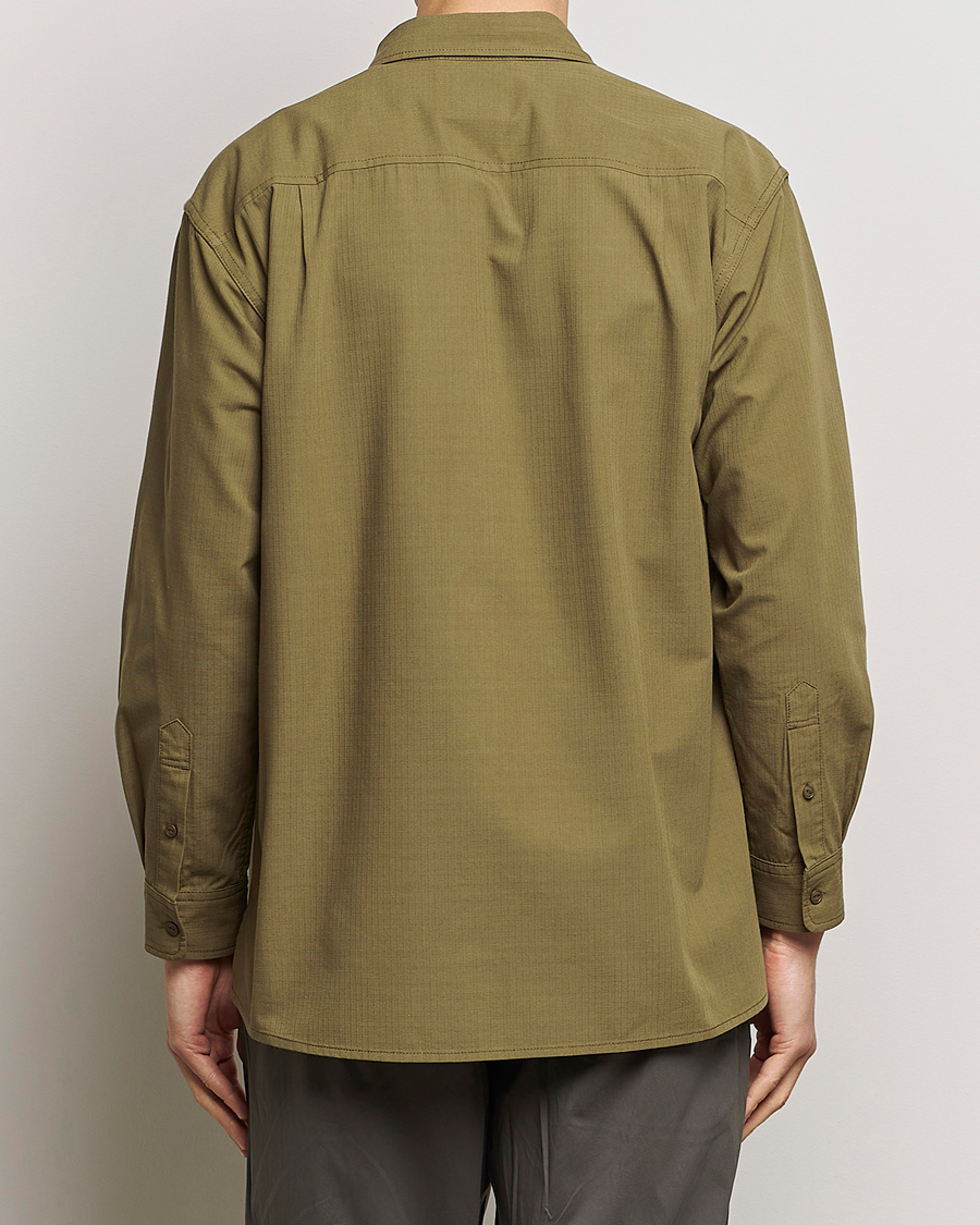 Herre | Skjorter | Snow Peak | Takibi Light Ripstop Overshirt Khaki