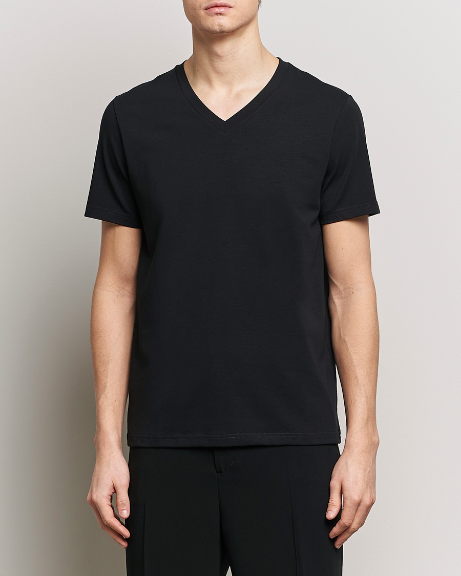 Herre | Klær | Filippa K | Organic Cotton V-Neck T-Shirt Black