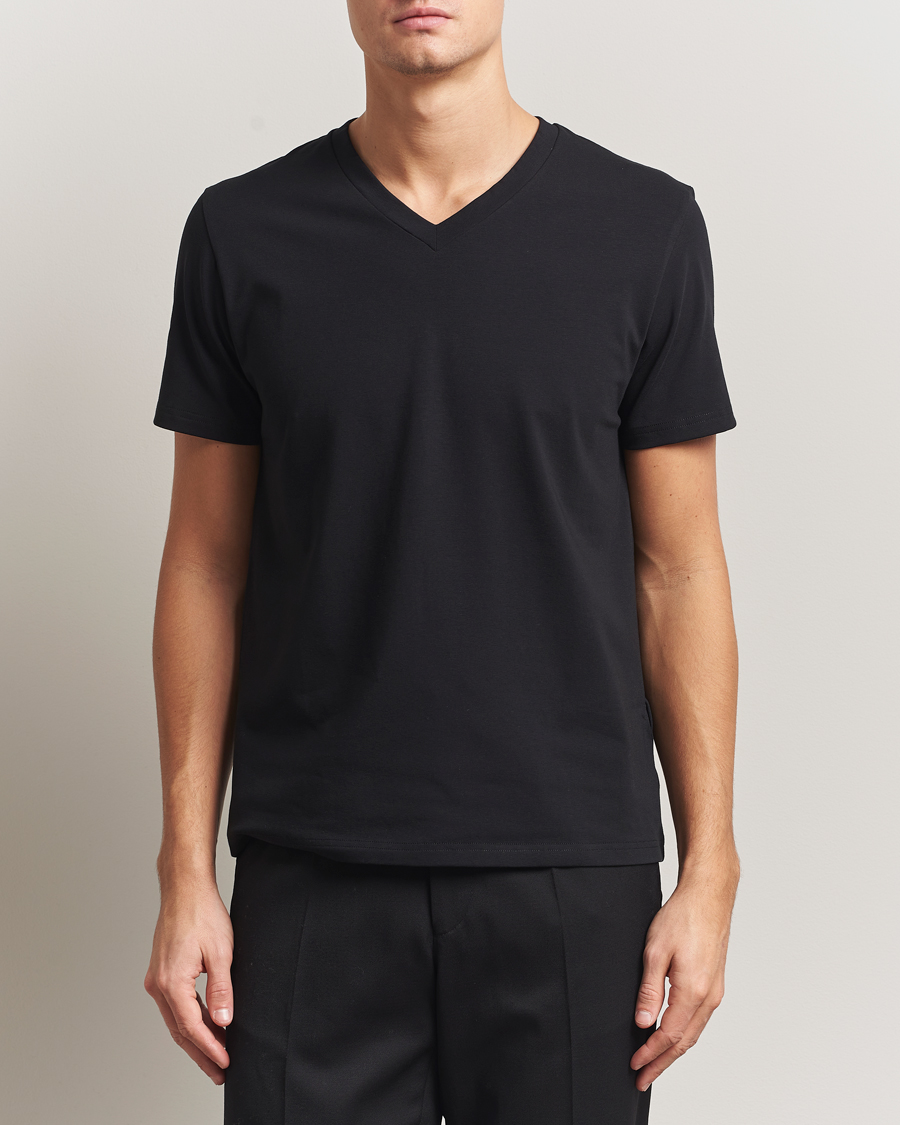 Herre | T-Shirts | Filippa K | Organic Cotton V-Neck T-Shirt Black