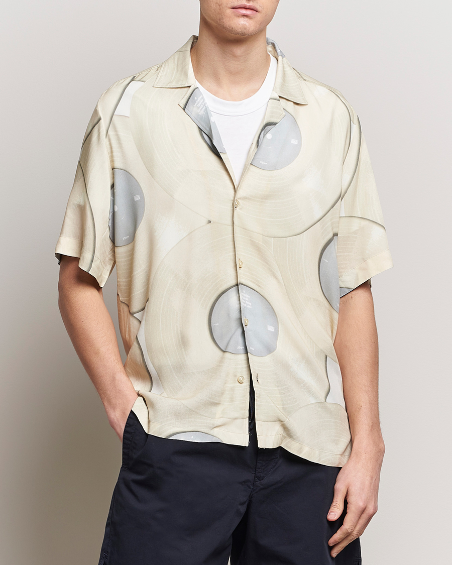 Herre | Kortermede skjorter | BOSS ORANGE | Rayer Short Sleeve Printed Shirt Light Beige