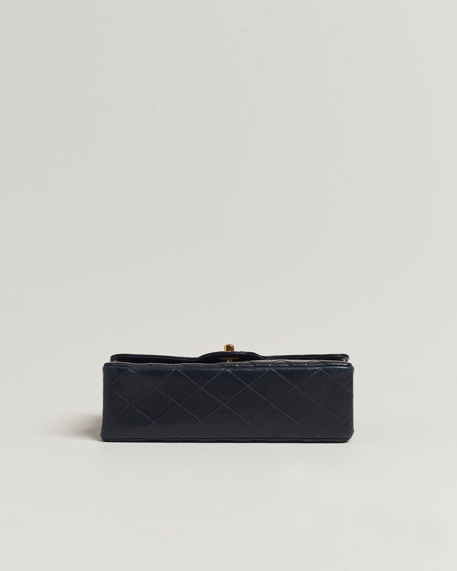 Herre | Chanel Pre-Owned Small Classic Flap Bag Navy | Chanel Pre-Owned | Small Classic Flap Bag Navy