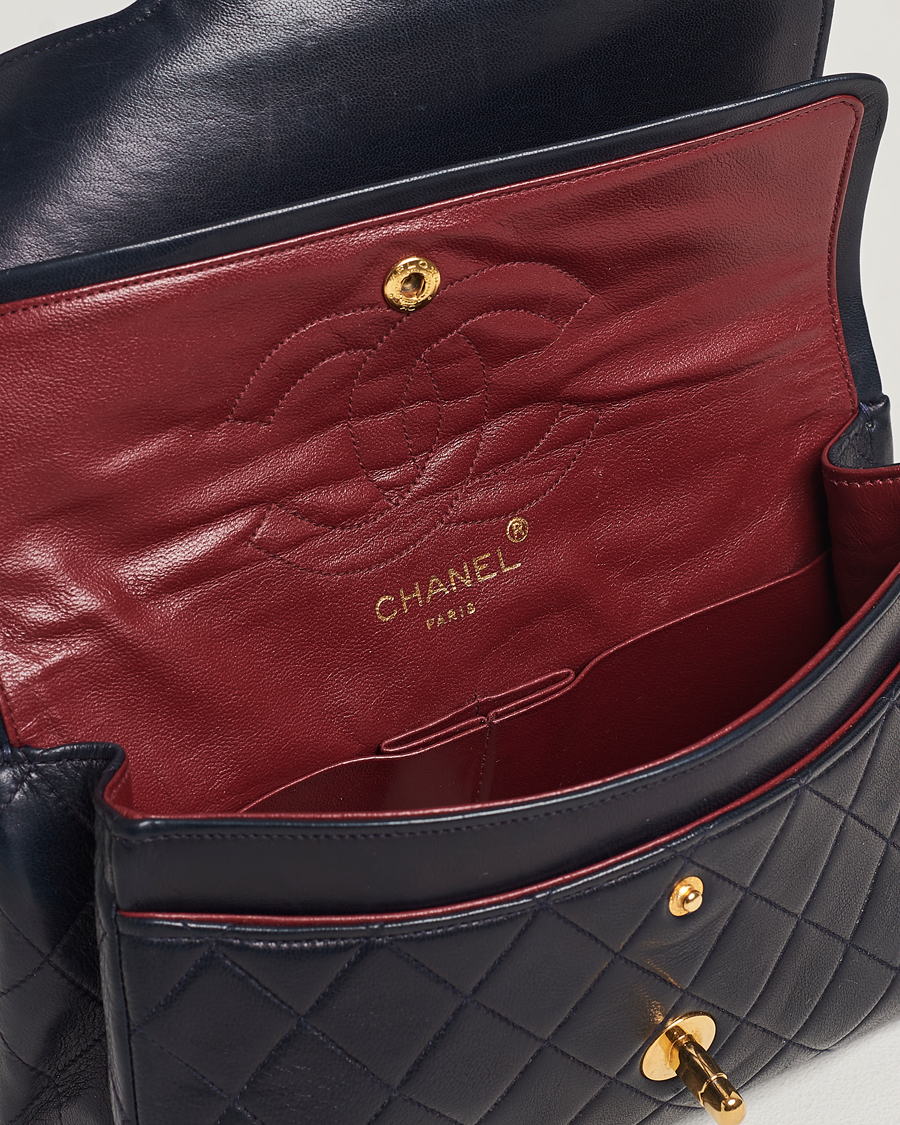 Herre | Chanel Pre-Owned Small Classic Flap Bag Navy | Chanel Pre-Owned | Small Classic Flap Bag Navy