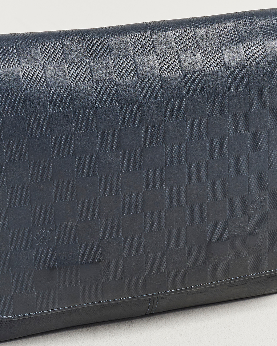 Herre | Louis Vuitton Pre-Owned District PM Messenger Bag Damier Infini | Louis Vuitton Pre-Owned | District PM Messenger Bag Damier Infini