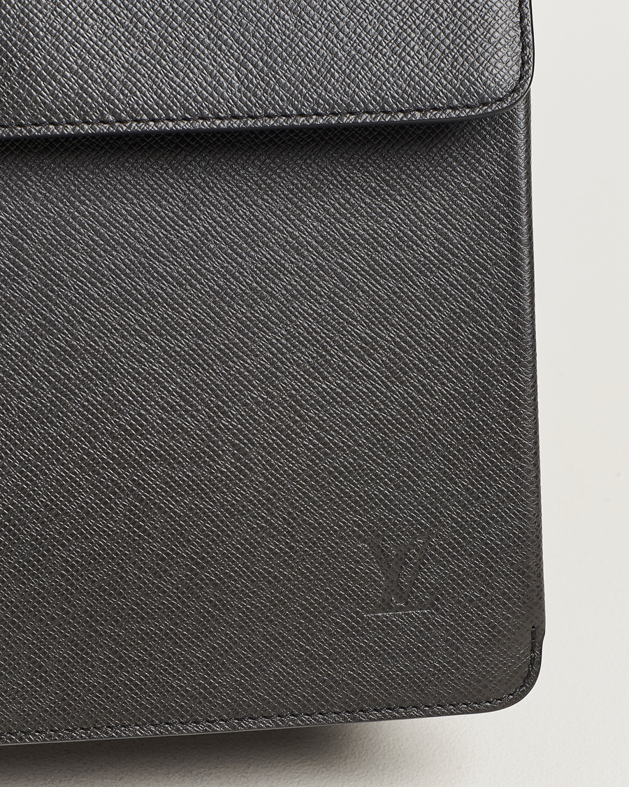 Herre | Louis Vuitton Pre-Owned Robusto Breifcase Black | Louis Vuitton Pre-Owned | Robusto Breifcase Black