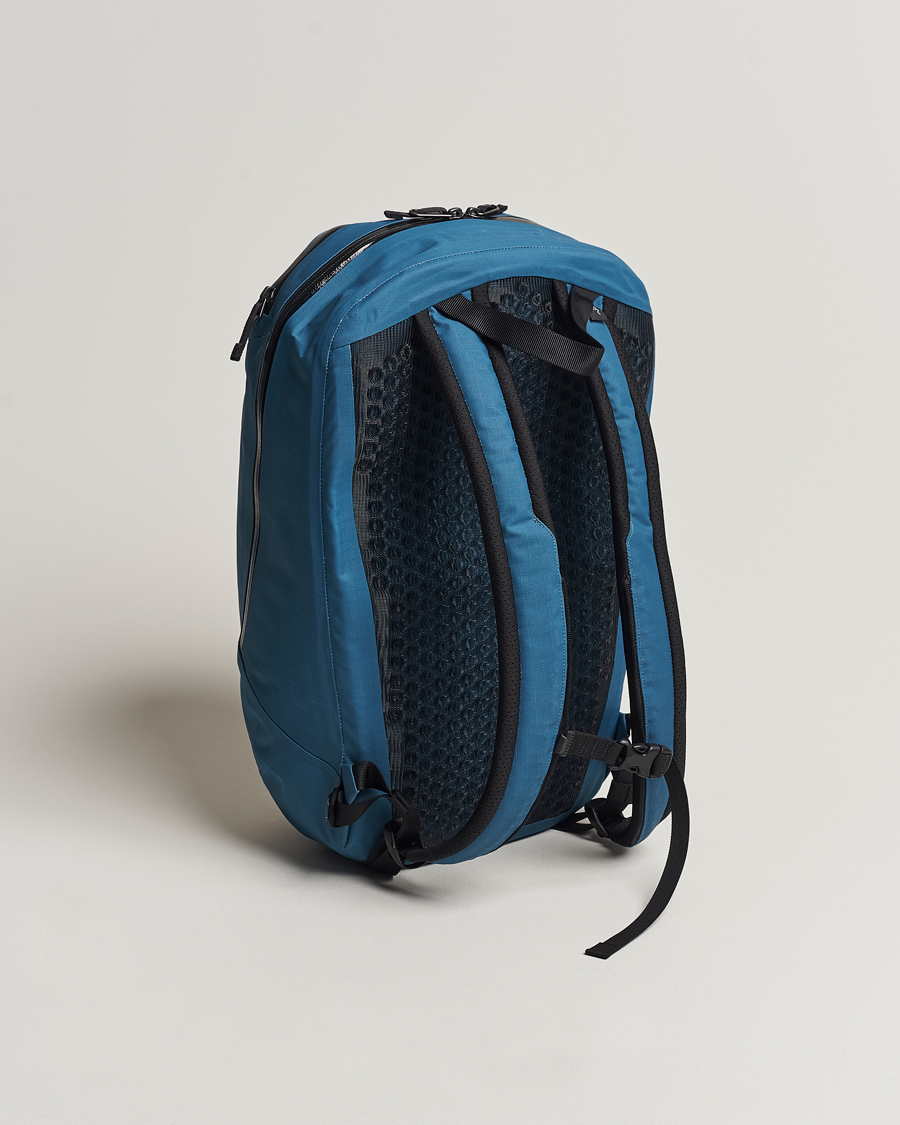Men |  | Arc\'teryx | Granville 16L Backpack Serene Blue