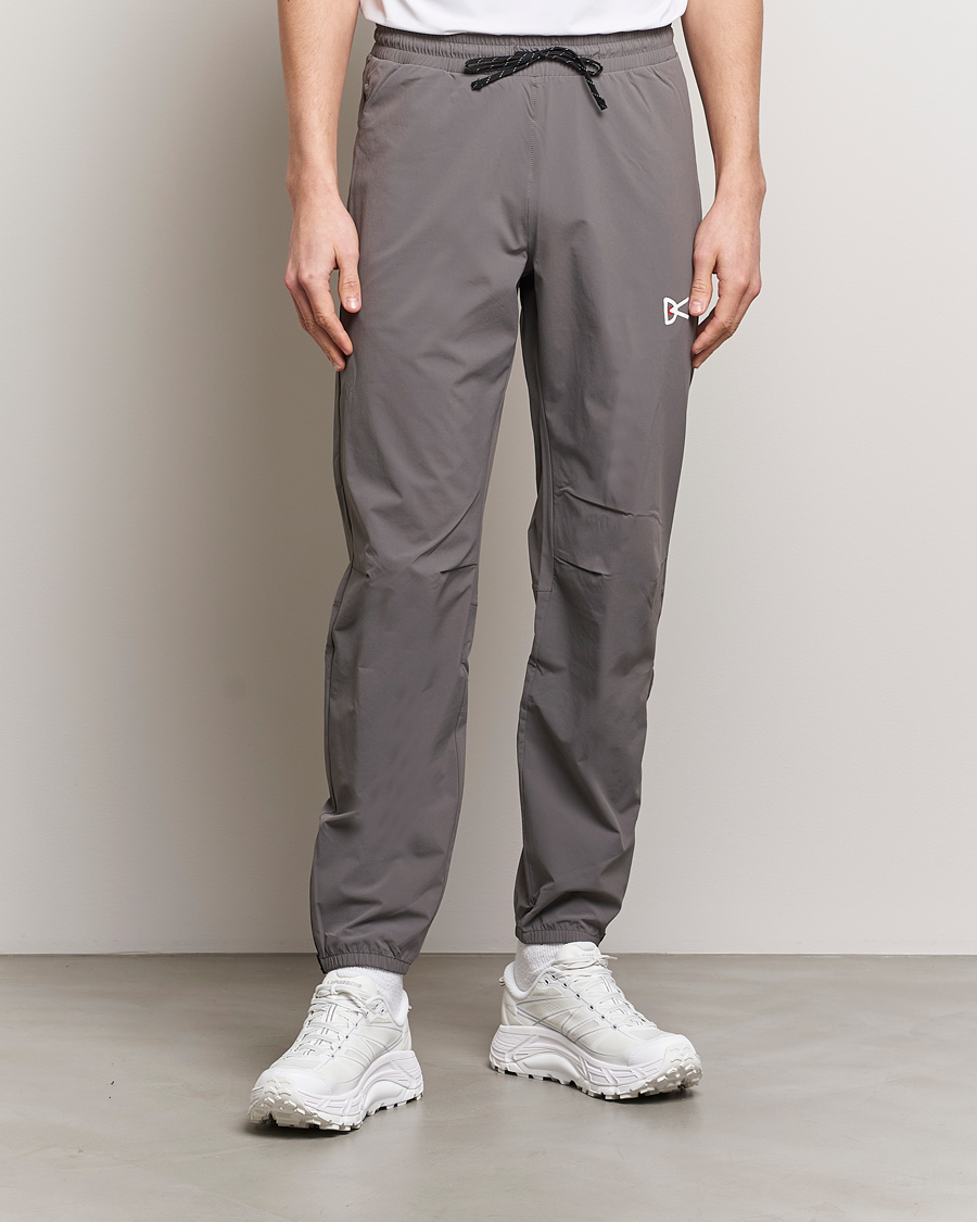 Herre | Klær | District Vision | Lightweight DWR Track Pants Charcoal