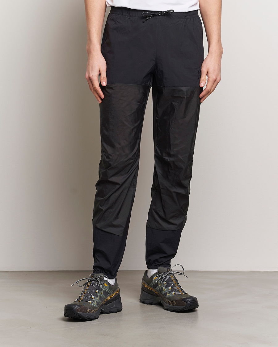 Men | Trousers | District Vision | Ultralight DWR Pants Black