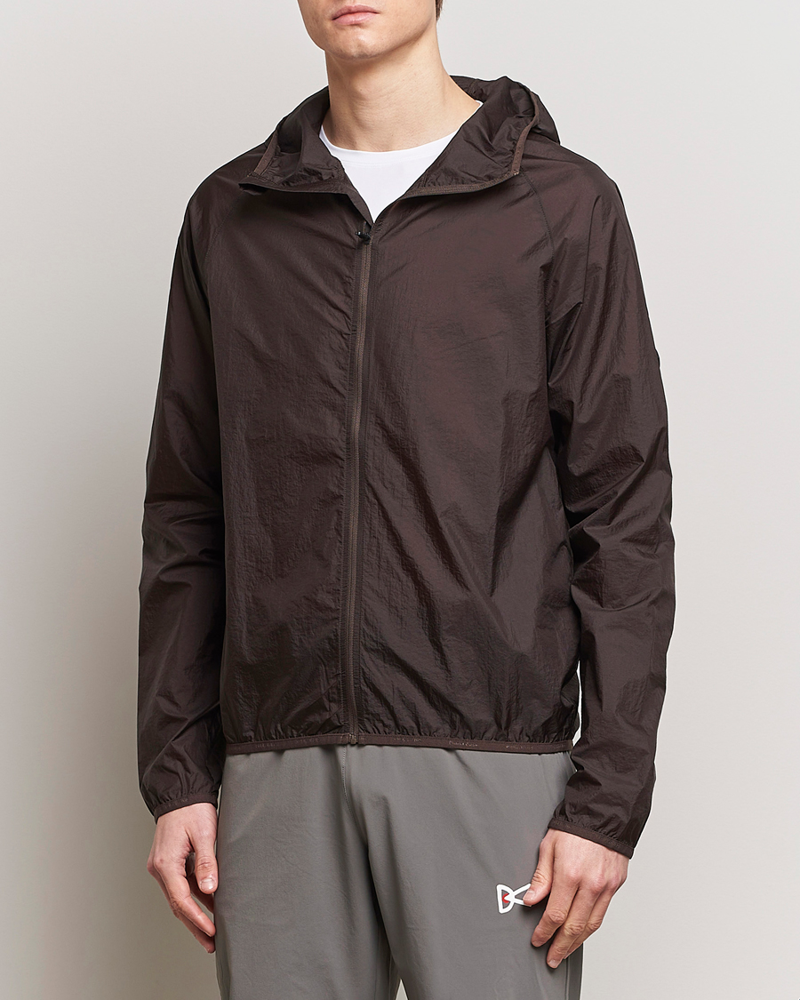 Herre | Vårjakker | District Vision | Ultralight Packable DWR Wind Jacket Cacao