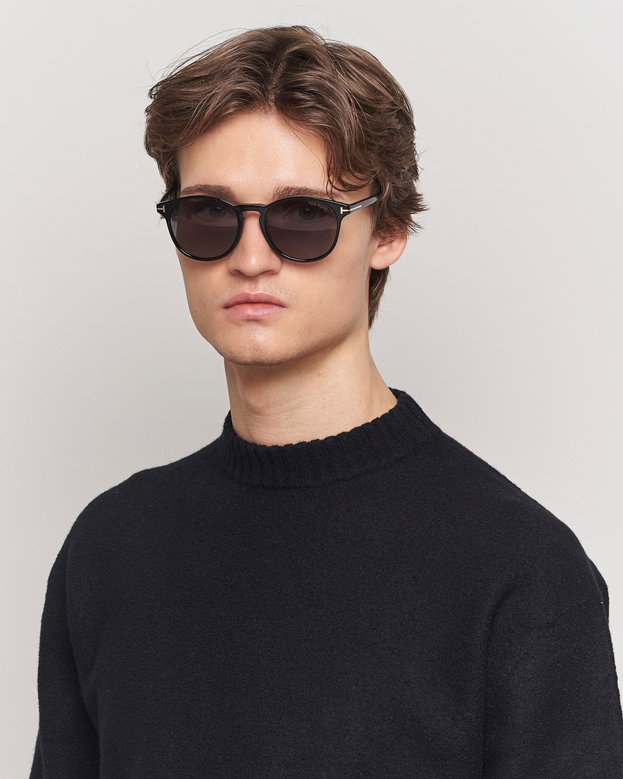 Herre | Nytt i butikken | Tom Ford | Lewis FT1097 Sunglasses Black/Smoke