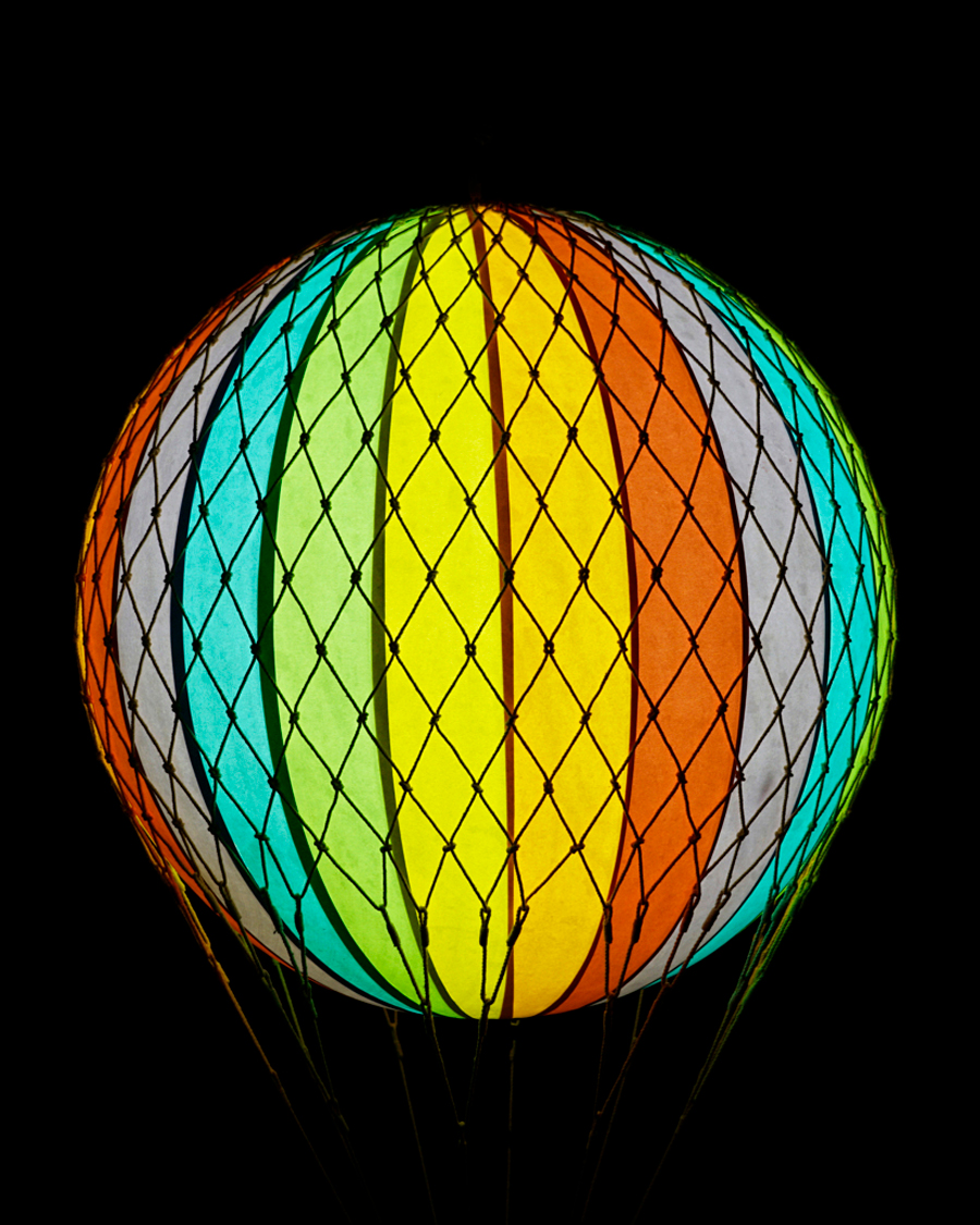 Herre | Pyntegjenstander | Authentic Models | Travels Light Led Balloon Rainbow