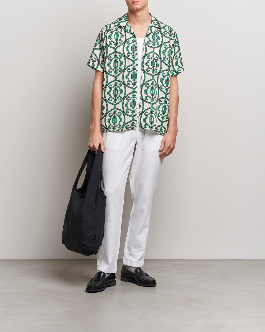Herre | Skjorter | LES DEUX | Ornament Print Tencel Shirt Ivory/Green