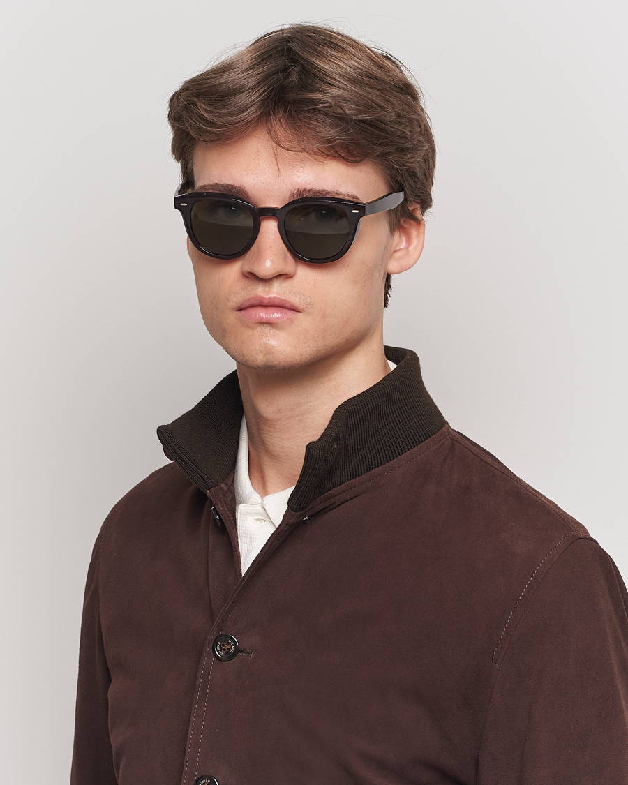 Herre | Solbriller | Oliver Peoples | No.5 Sunglassses Kuri Brown