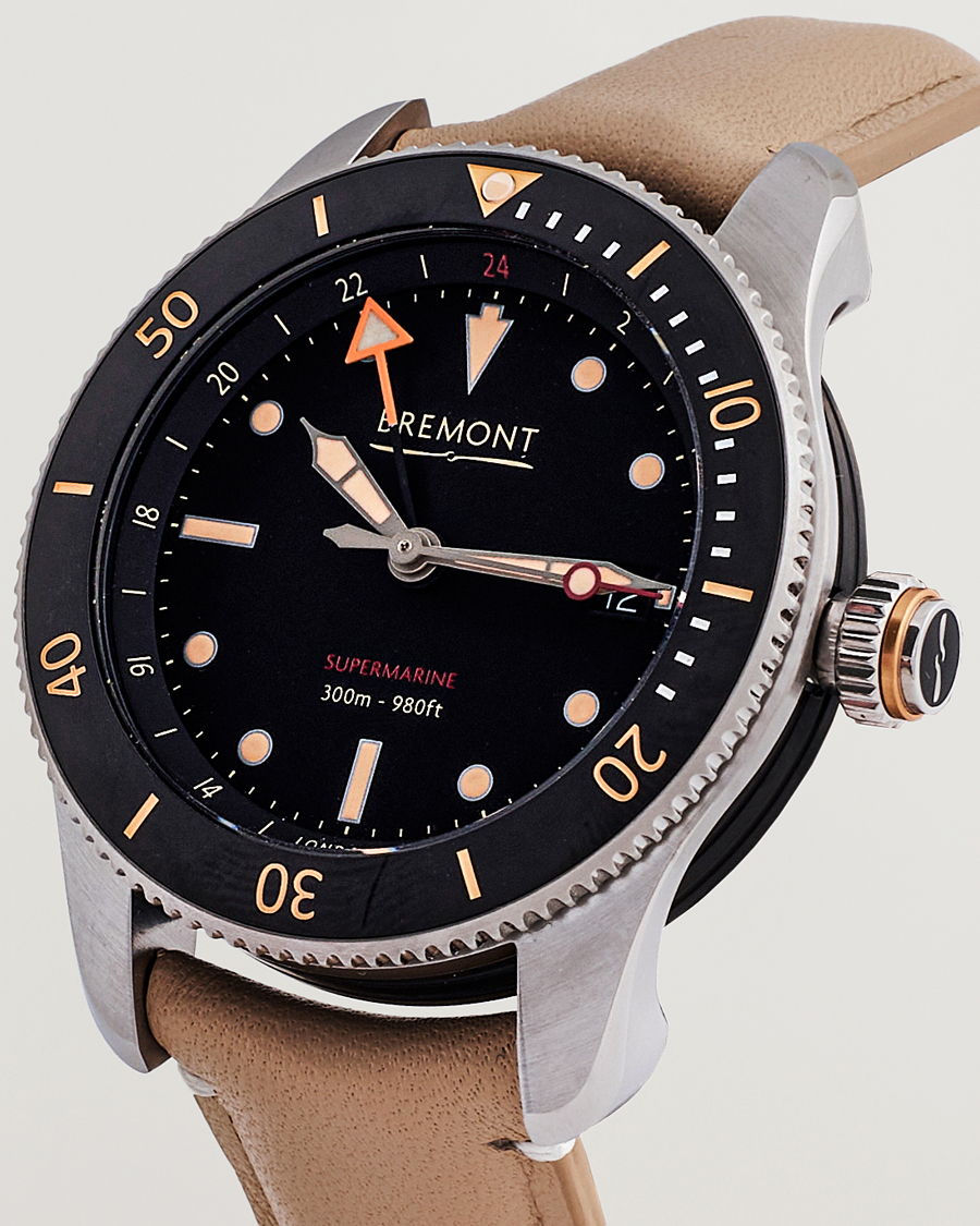 Herre | Bremont S302 GMT Diver 40mm Sahara | Bremont | S302 GMT Diver 40mm Sahara