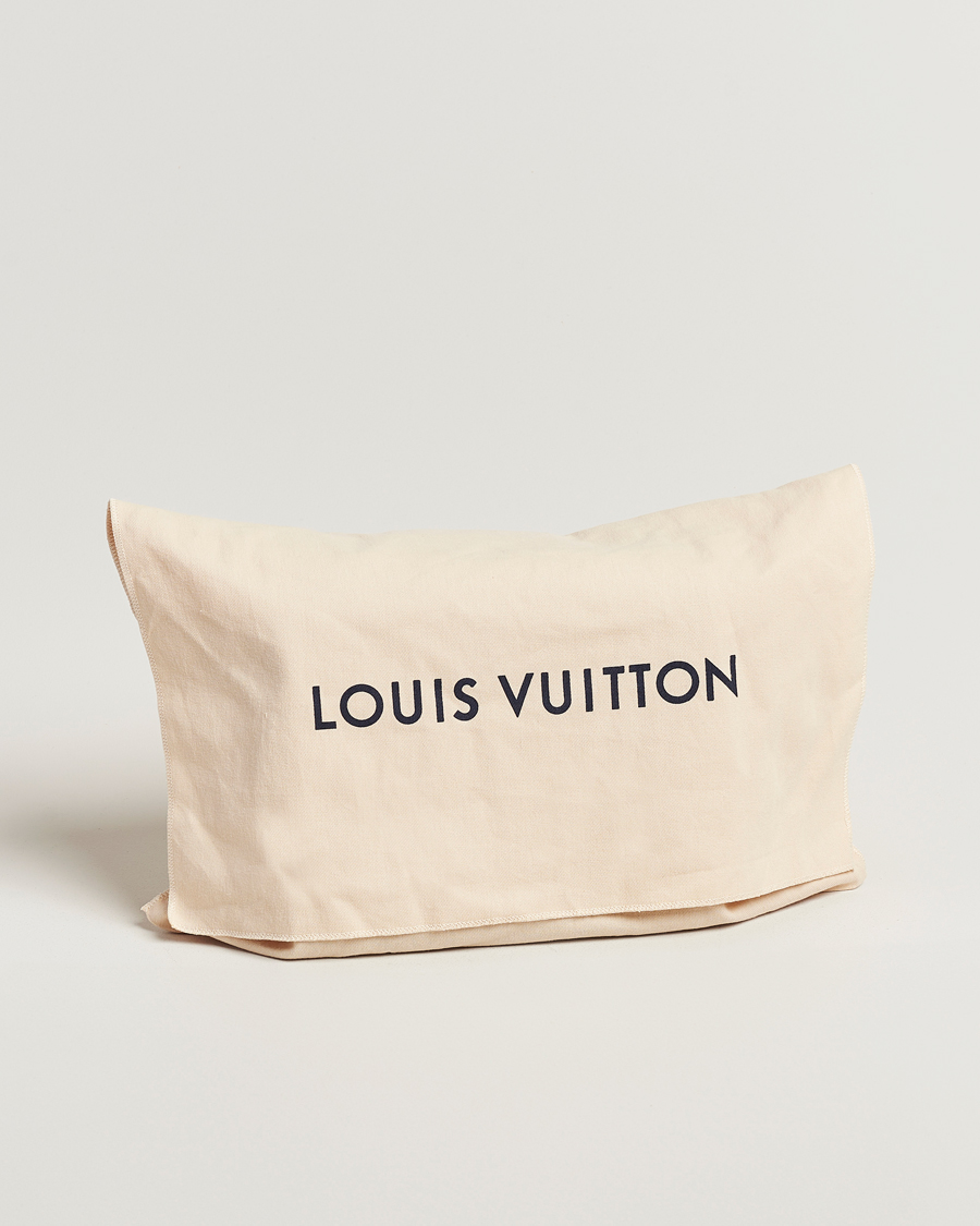 Herre | Pre-Owned & Vintage Bags | Louis Vuitton Pre-Owned | District PM Taiga Messenger Grey