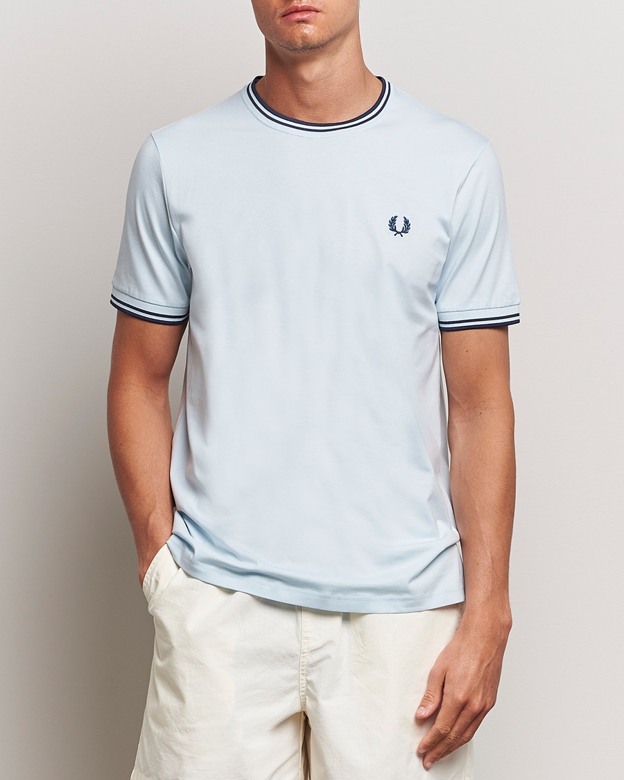 Herre | T-Shirts | Fred Perry | Twin Tipped T-Shirt Light Ice