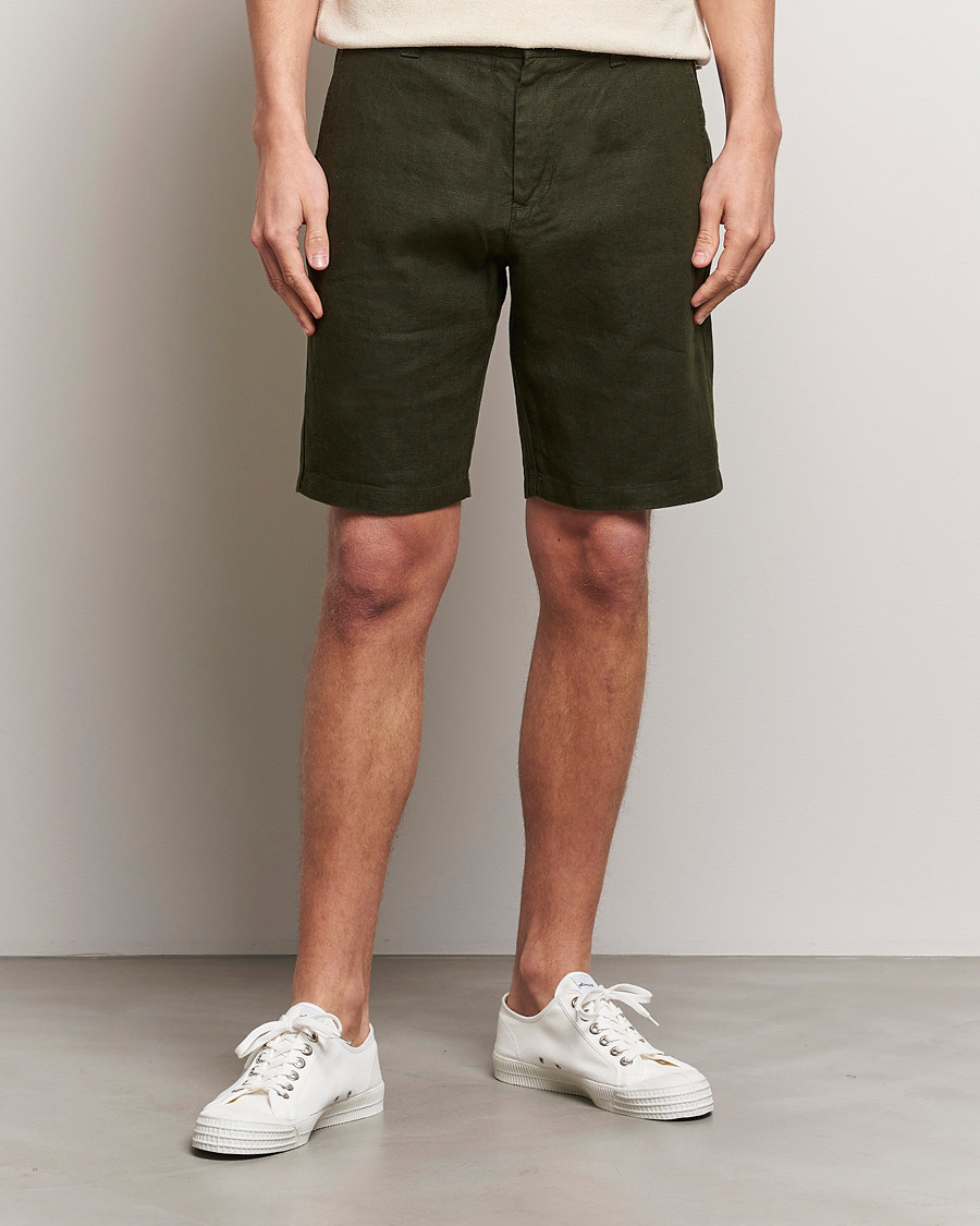 Herre | Klær | NN07 | Crown Linen Shorts Rosin Green