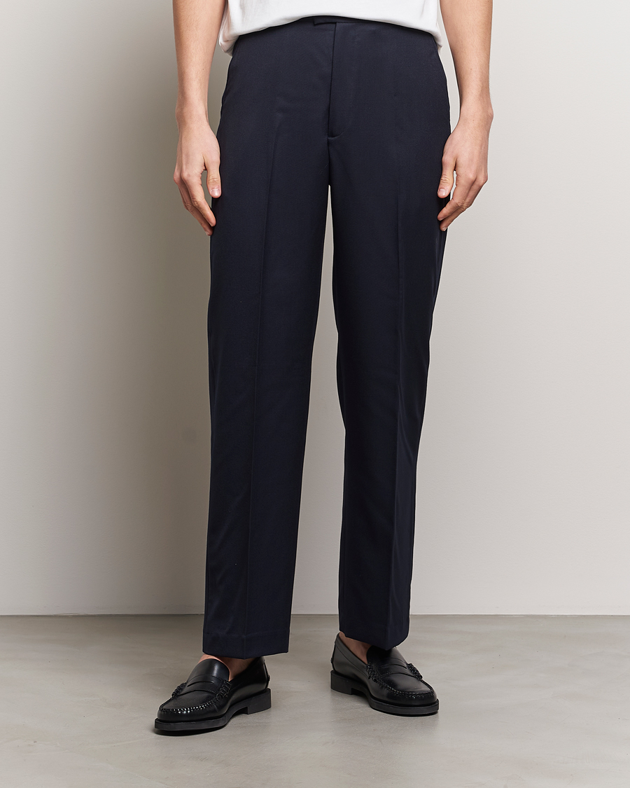 Herre | Avdelinger | A Day\'s March | Edward Relaxed Wool Trousers Navy