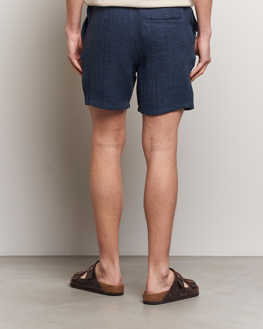 Herre | Shorts | A Day's March | Ipu Herringbone Linen Drawstring Shorts Indigo Blue