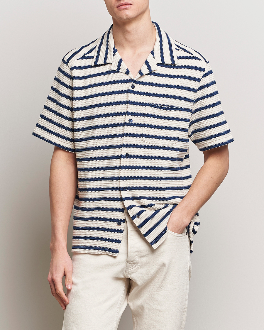 Herre | Nytt i butikken | J.Lindeberg | Tiro Resort Stripe Shirt Estate Blue