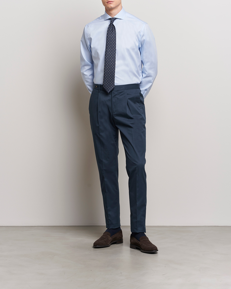 Herre | Businesskjorter | Oscar Jacobson | Reg Fit Cut Away Non Iron Twill Light Blue