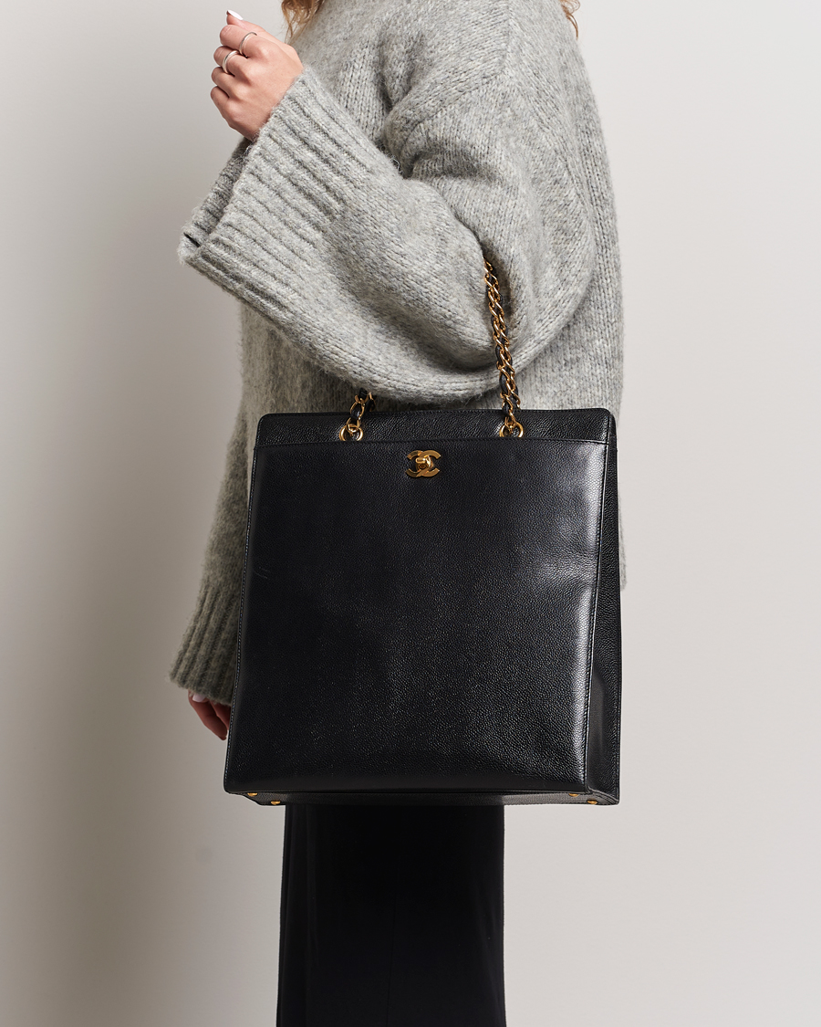 Herre | Gifts for Her | Chanel Pre-Owned | Chain Tote Bag Black