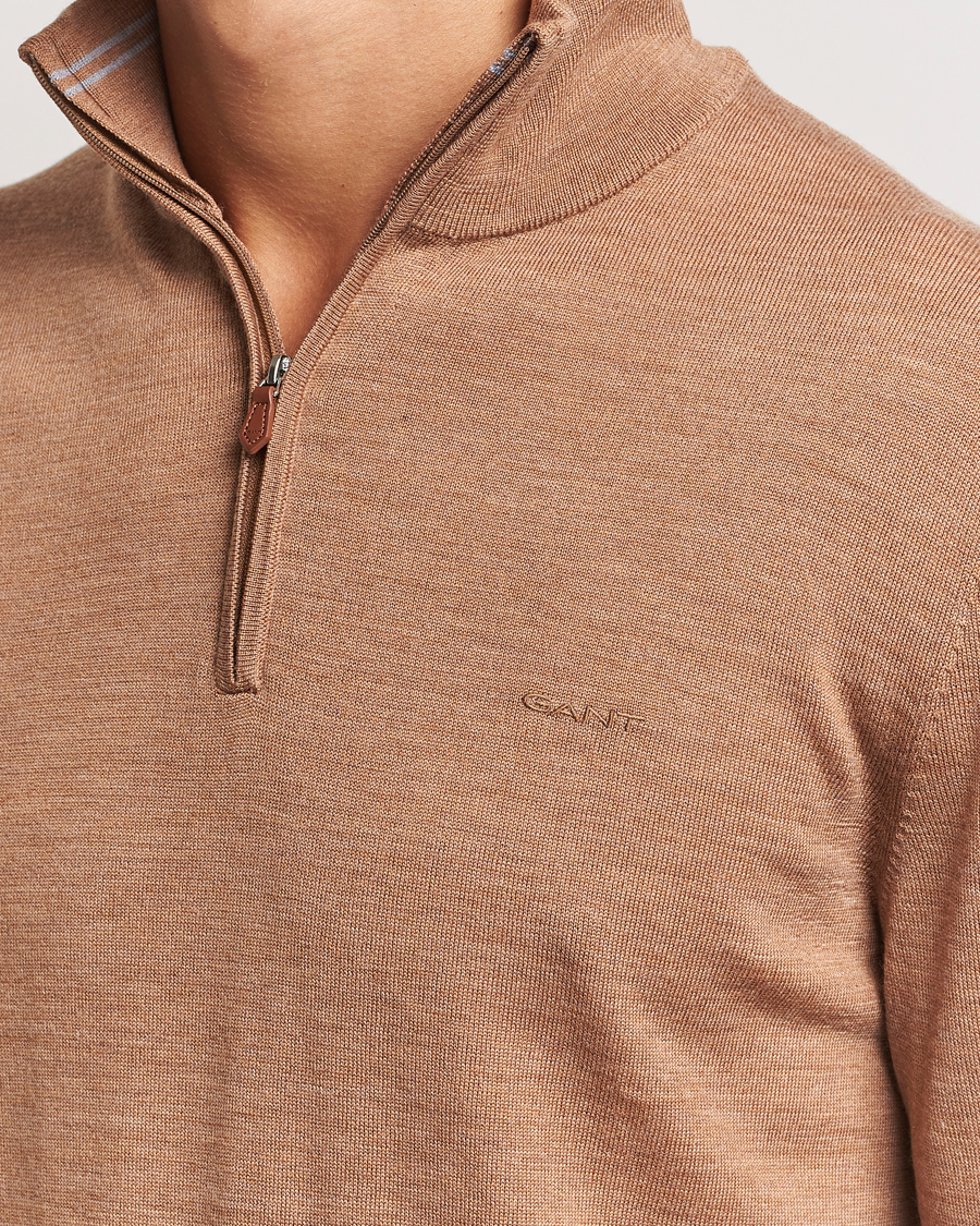 Herre | Gensere | GANT | Extrafine Merino Wool Half Zip Dk Sand Melange