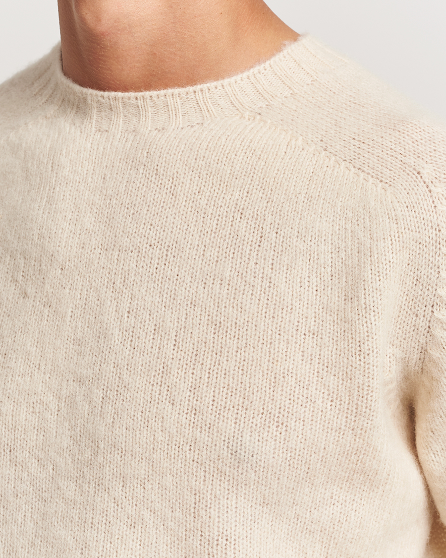 Herre | Gensere | Harley Of Scotland | Brushed Supersoft Lambswool Crewneck Cream