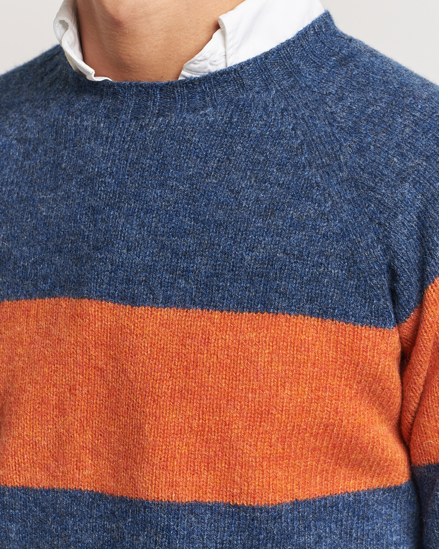 Herre | Gensere | Harley Of Scotland | Block Stripe Lambswool Crewneck Blue/Orange