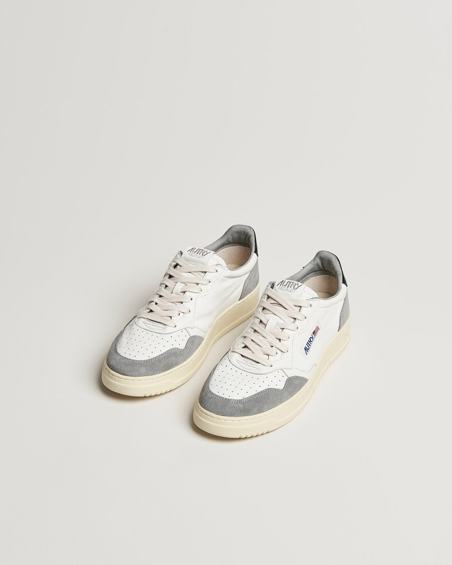 Herre | Autry Medalist Low Goat Leather/Suede Sneaker Grey/Black | Autry | Medalist Low Goat Leather/Suede Sneaker Grey/Black