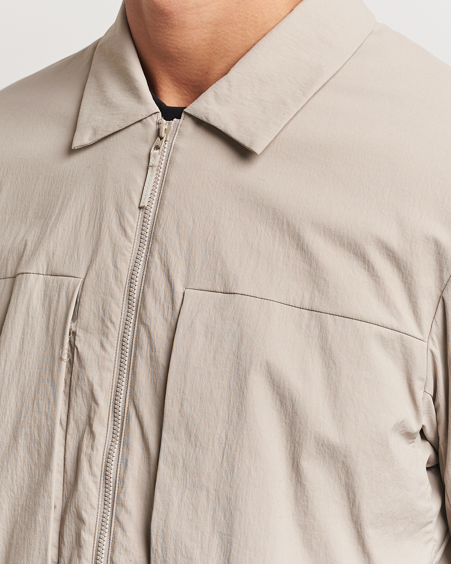 Herre | Jakker | Arc'teryx Veilance | Mionn Insulated Shirt Jacket Rune