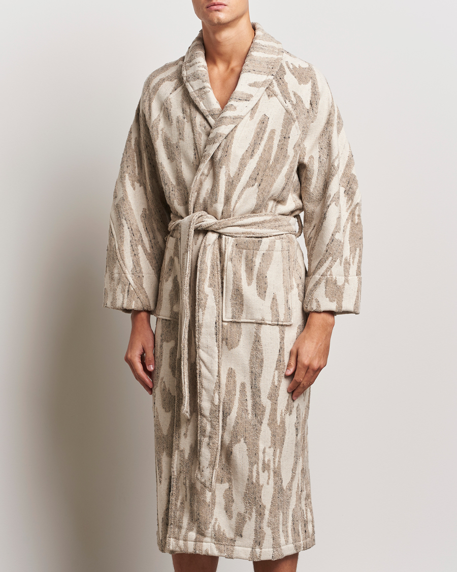 Herre | Pyjamaser og badekåper | OAS | Fern Linen Terry Statement Robe Beige/White